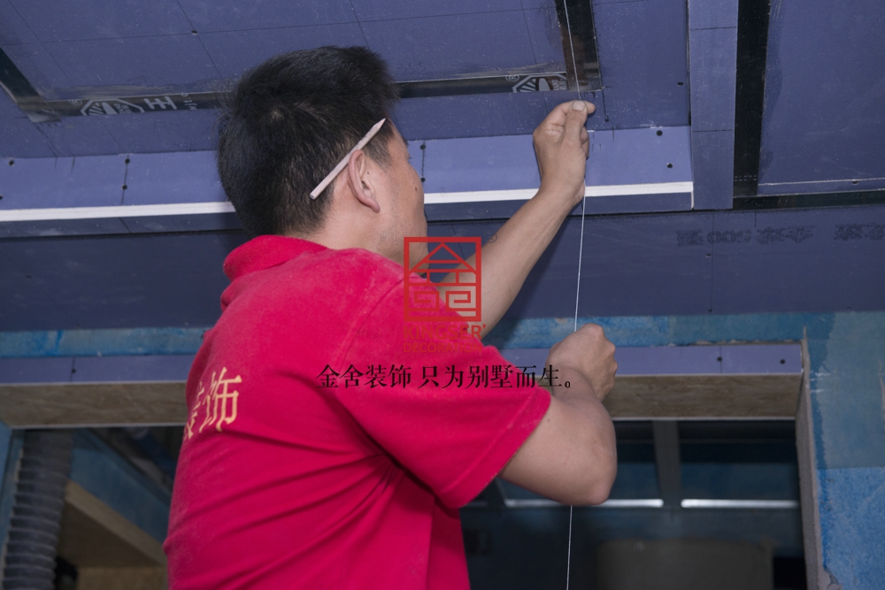 國賓壹號158平米歐式風格裝修施工現場